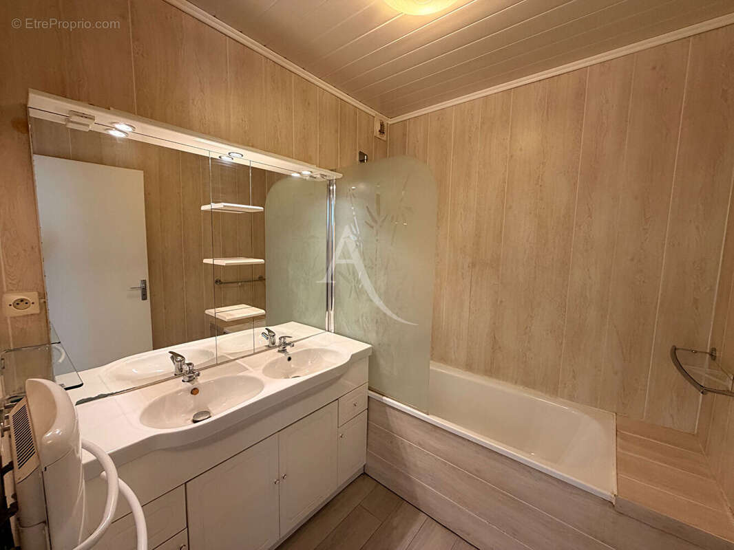 Ne manquez pas cette belle opportunité ! T4 de 80 m² exposé plein sud - photo 8