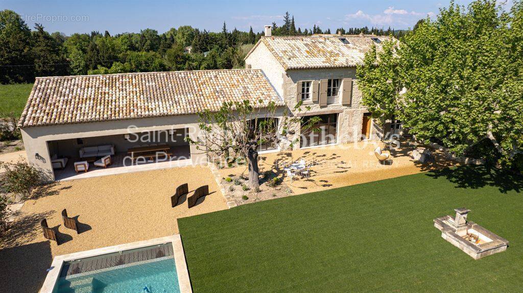 Maison à SAINT-REMY-DE-PROVENCE