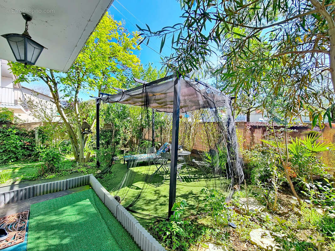 Maison à VILLEFRANCHE-SUR-SAONE