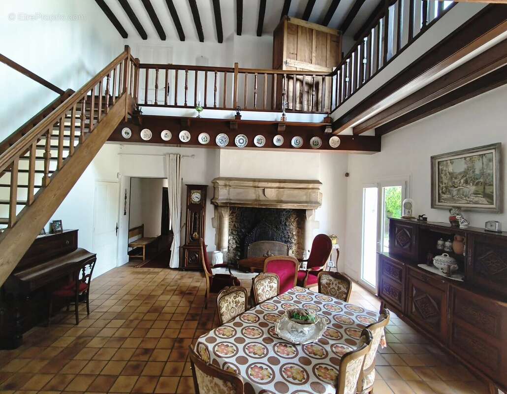 Maison à CIVRAY