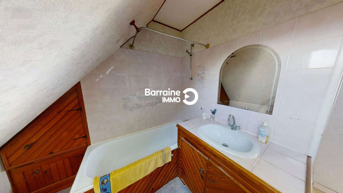 Maison à CROZON