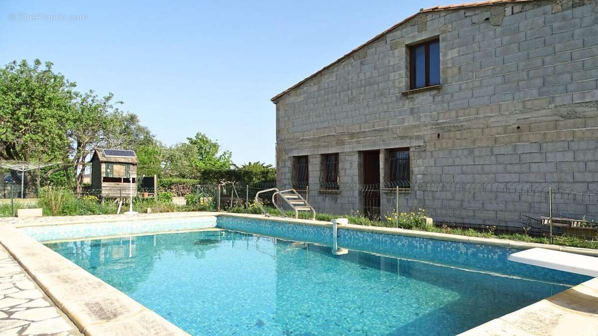 Maison à THEZAN-DES-CORBIERES