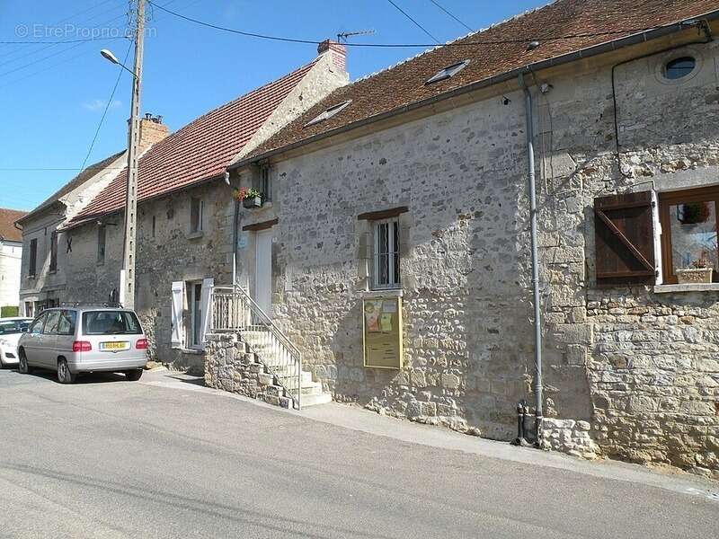 Terrain à BOUCONVILLERS