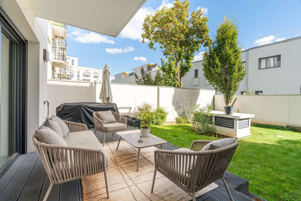Appartement à COLOMBES