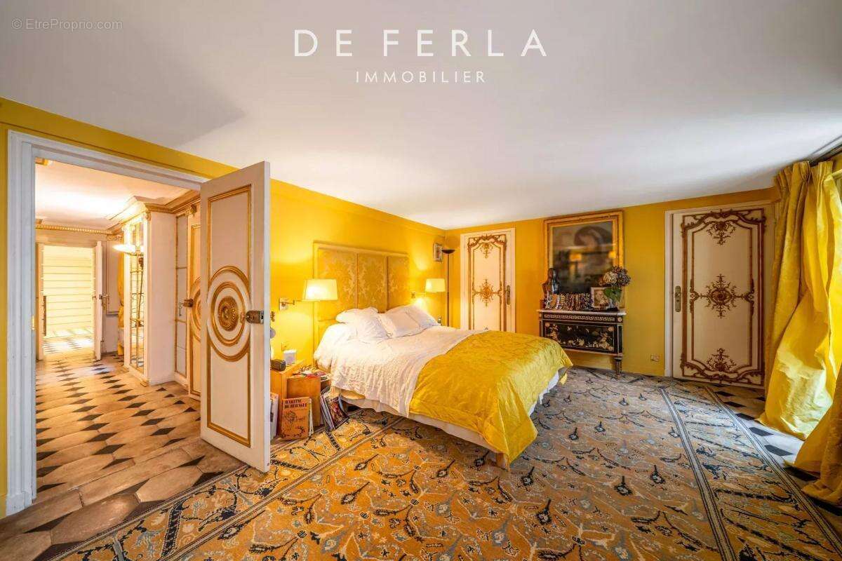 Appartement à PARIS-1E