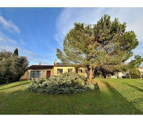 Maison à FONTENILLES