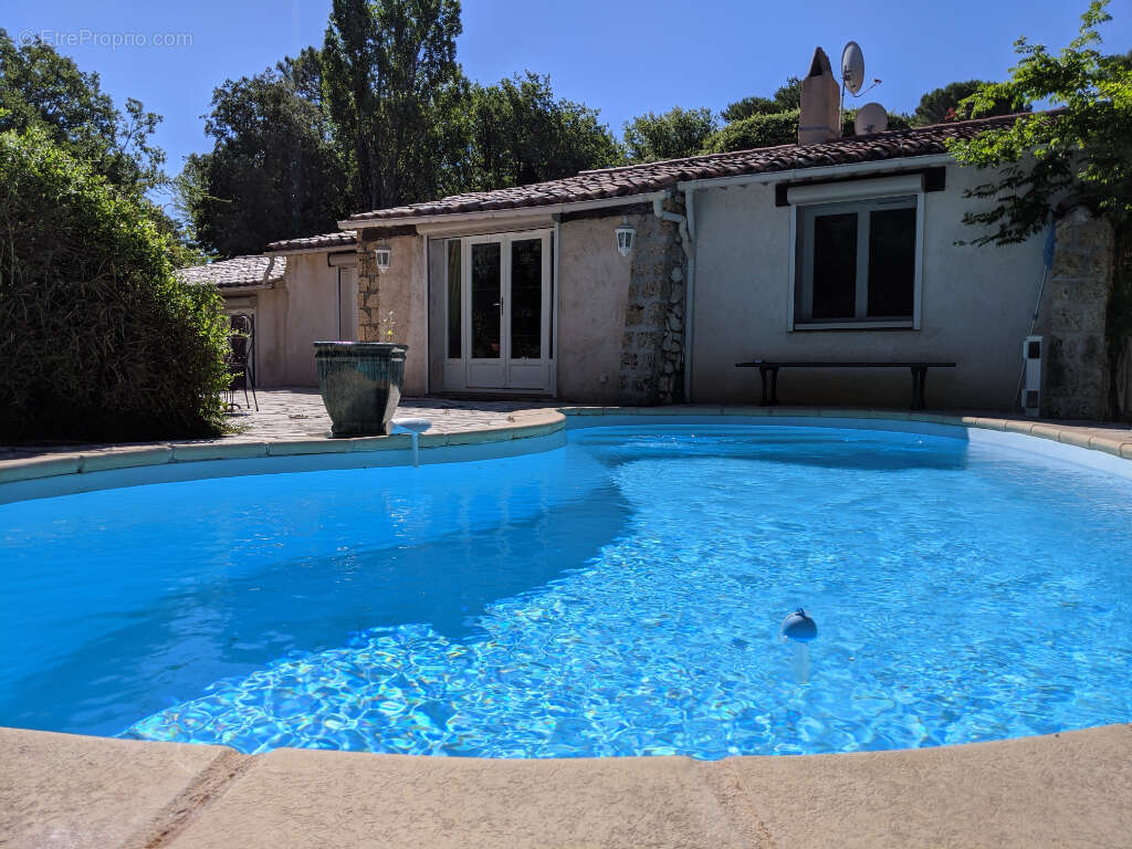 Maison à TOURTOUR