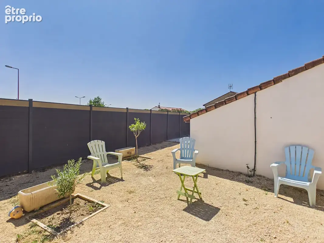 Maison de plain pied 143m2 sur parcelle de 602m²  bourg les valence 26500 - photo 15