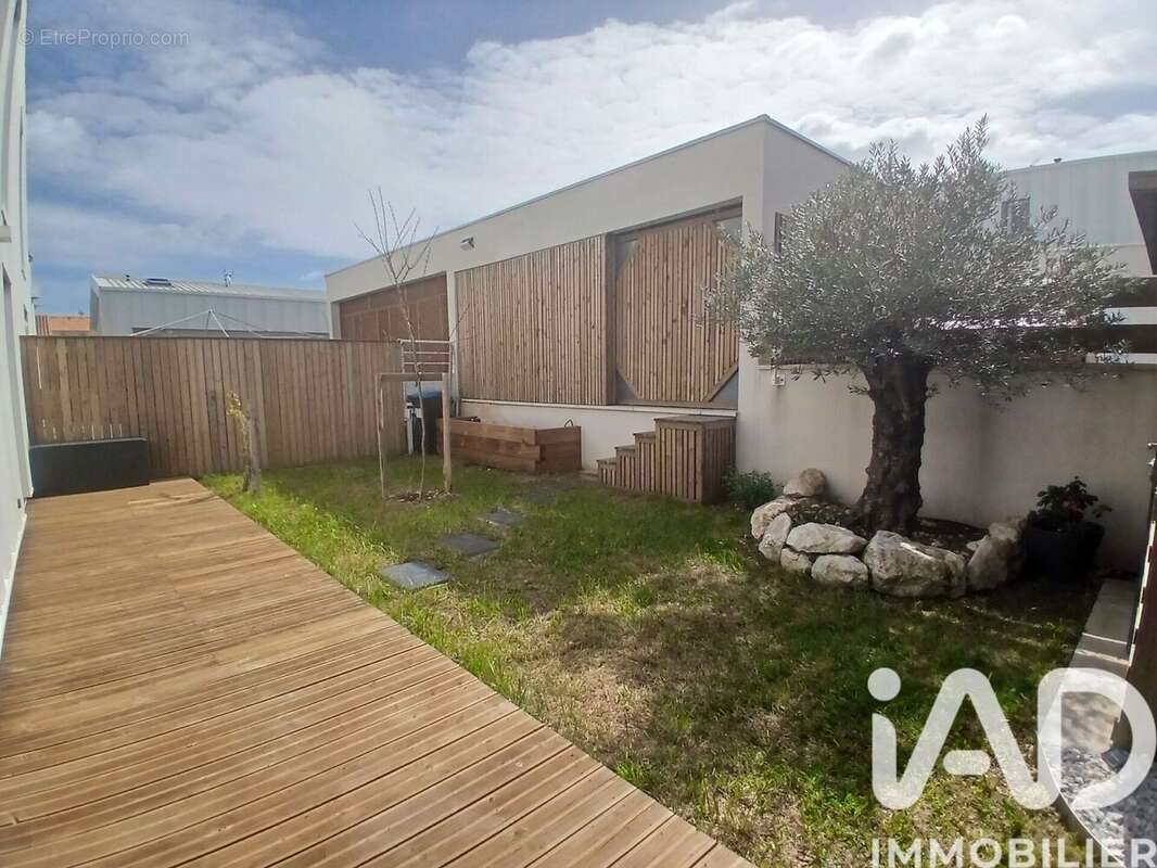 Photo 3 - Maison à LA ROCHELLE