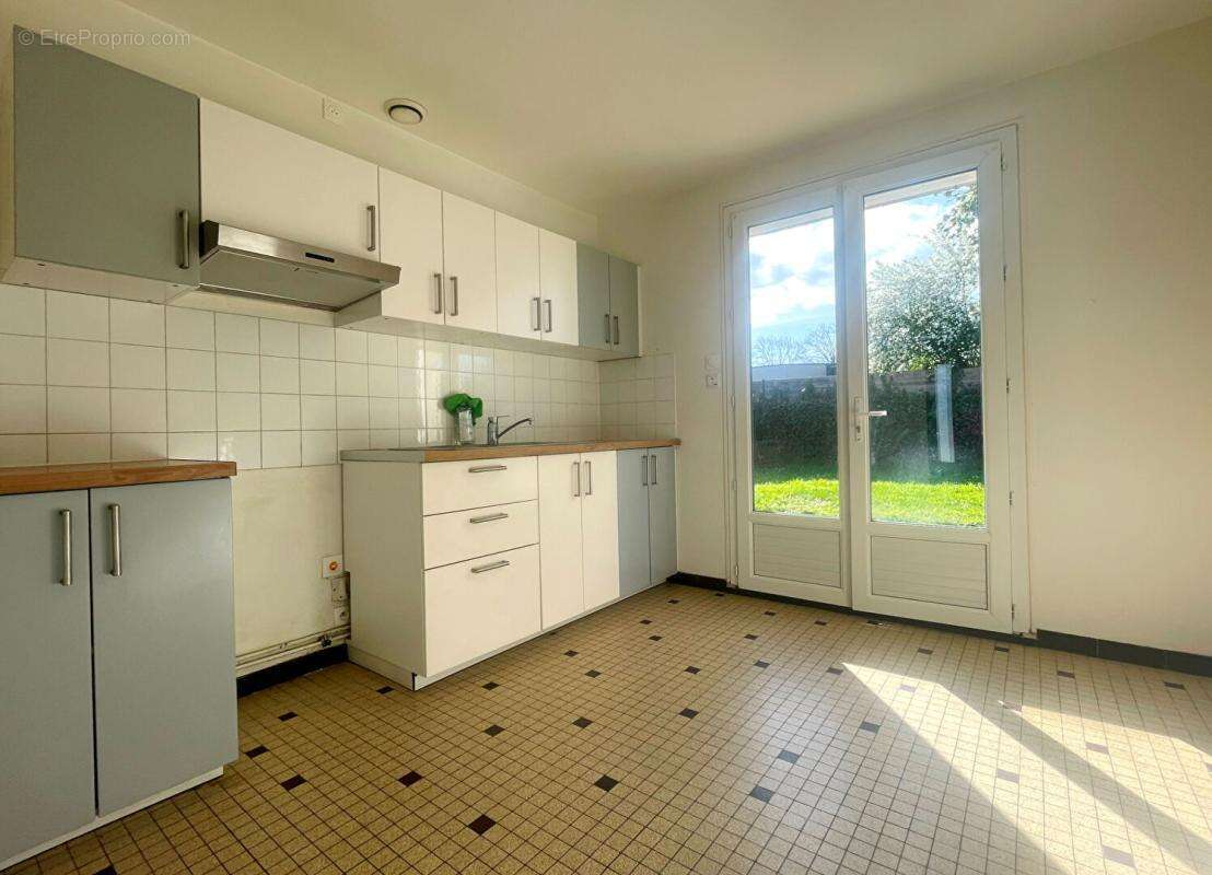 Coeur de bourg, T4 PLAIN-PIED 89 m² - photo 4