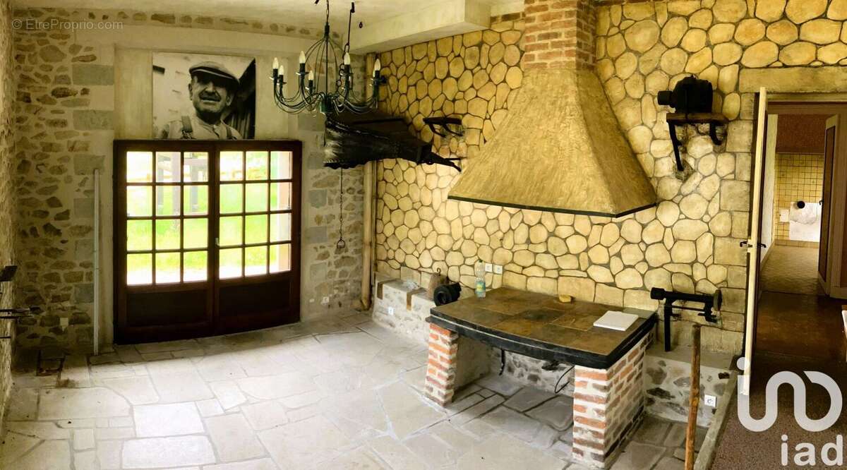 Photo 4 - Maison à LE MAS-D'ARTIGE