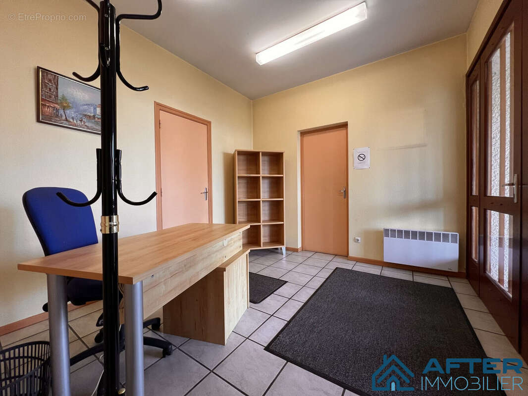 Commerce à CHANTEHEUX