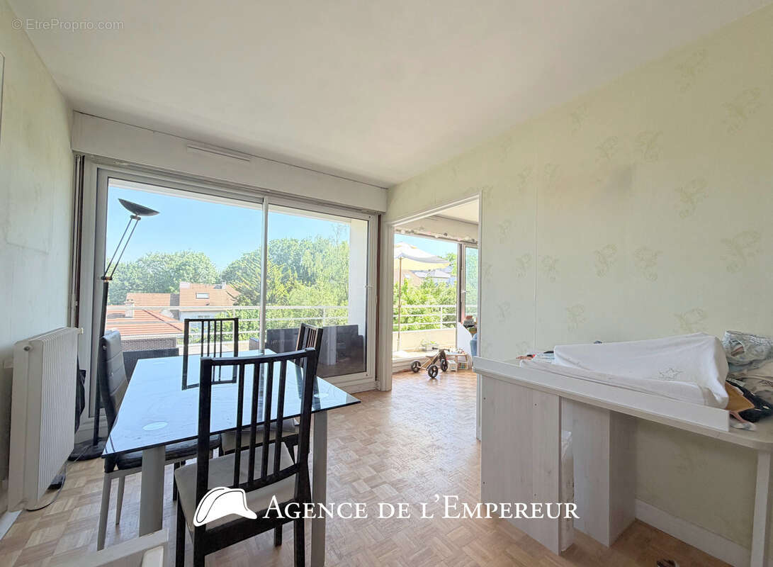 Appartement à RUEIL-MALMAISON