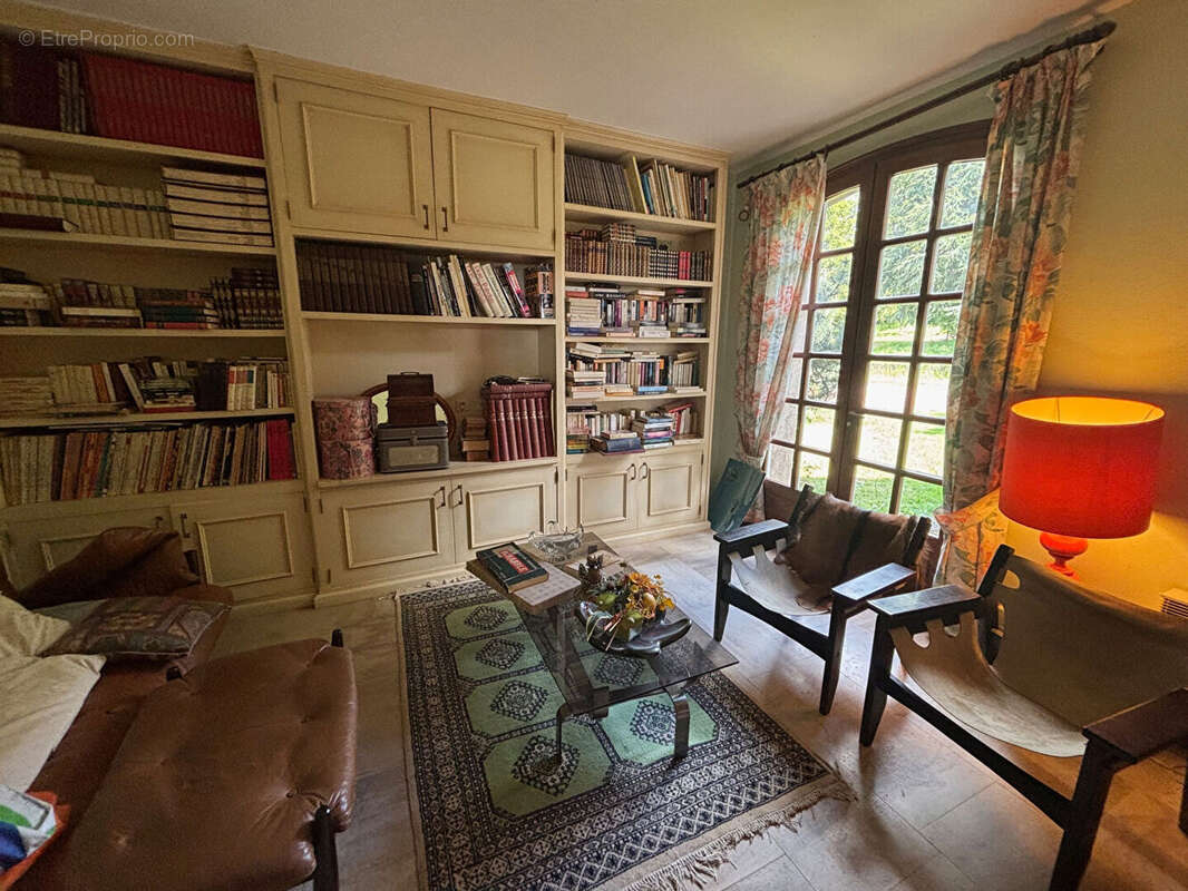 Maison à ROCHE-LA-MOLIERE