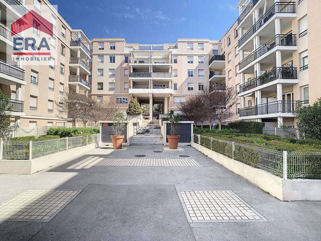 Appartement à MARSEILLE-14E