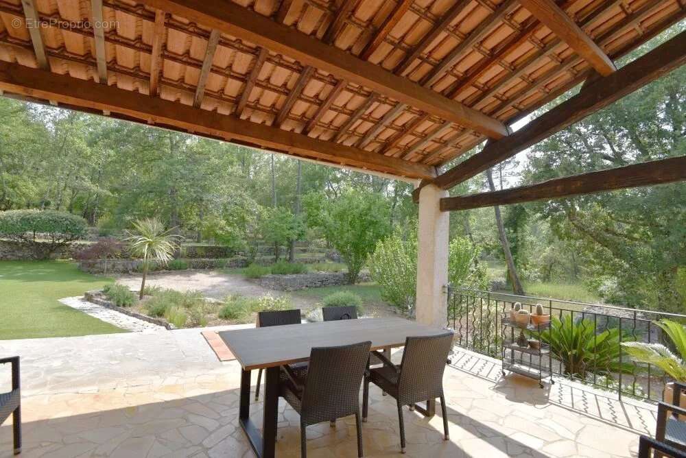 Maison à FAYENCE