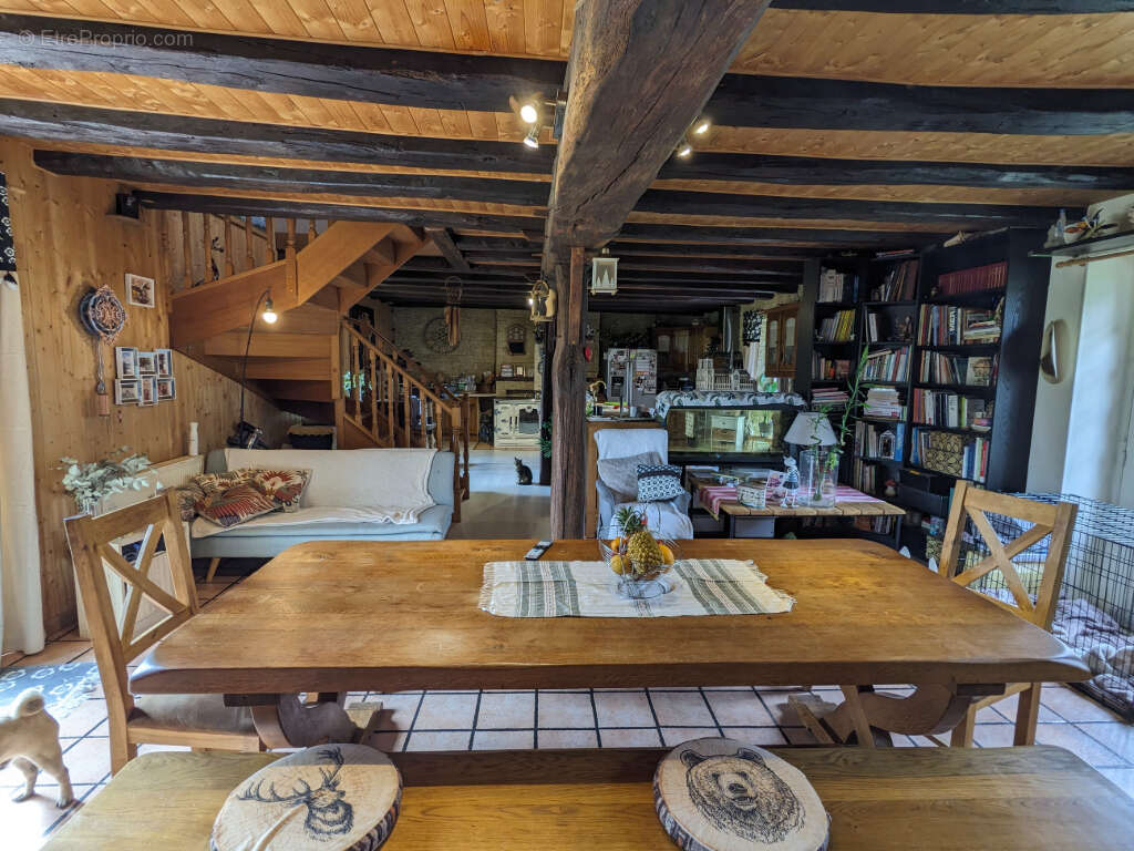 Maison à COULEUVRE