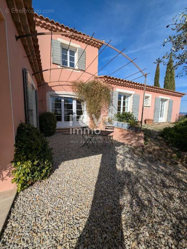 Maison à VAISON-LA-ROMAINE