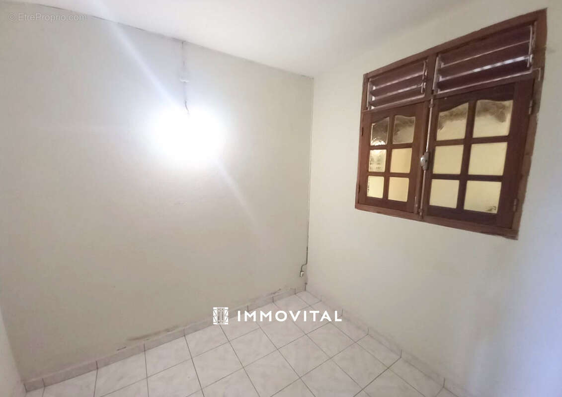 VENTE Maison T4 de Plain-Pied avec Grand Jardin Arboré - GUERY ANSE-BERTRAND - photo 10