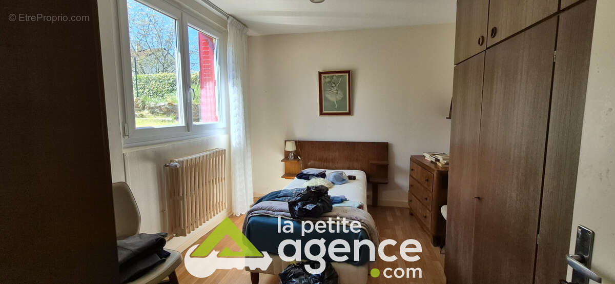 Maison à PREMILHAT