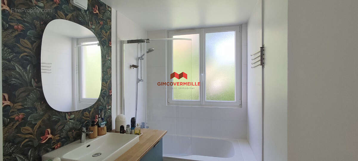 Appartement à LA CELLE-SAINT-CLOUD