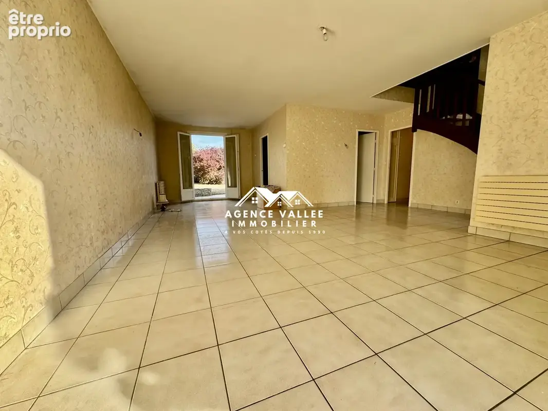Maison 6 pièces 110 m² à vendre à Saint-Germain-Les-Corbeil (91250) - photo 8
