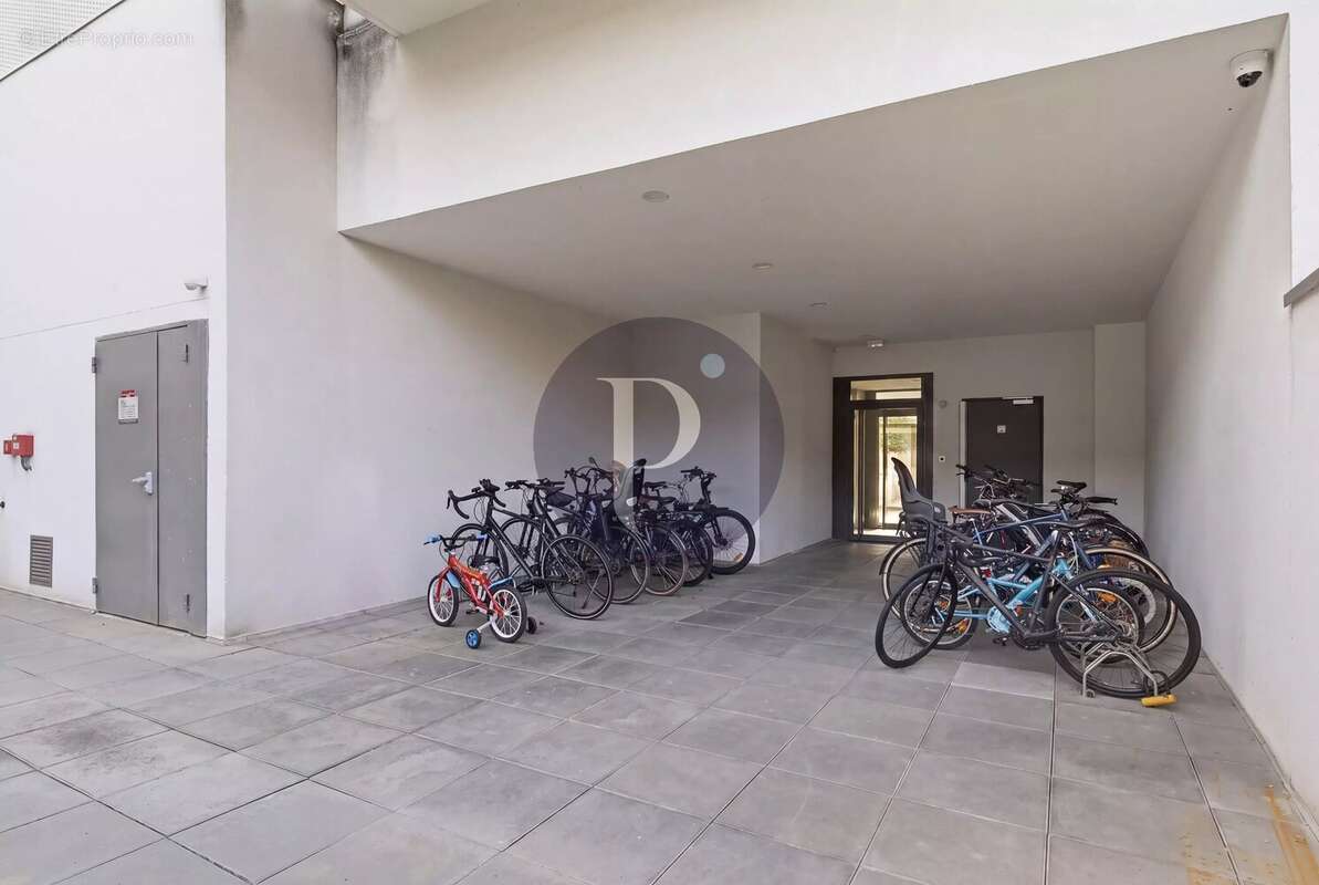 94800 - villejuif - appartement 3 pieces de 59m² environ avec terrasse et parking - photo 9