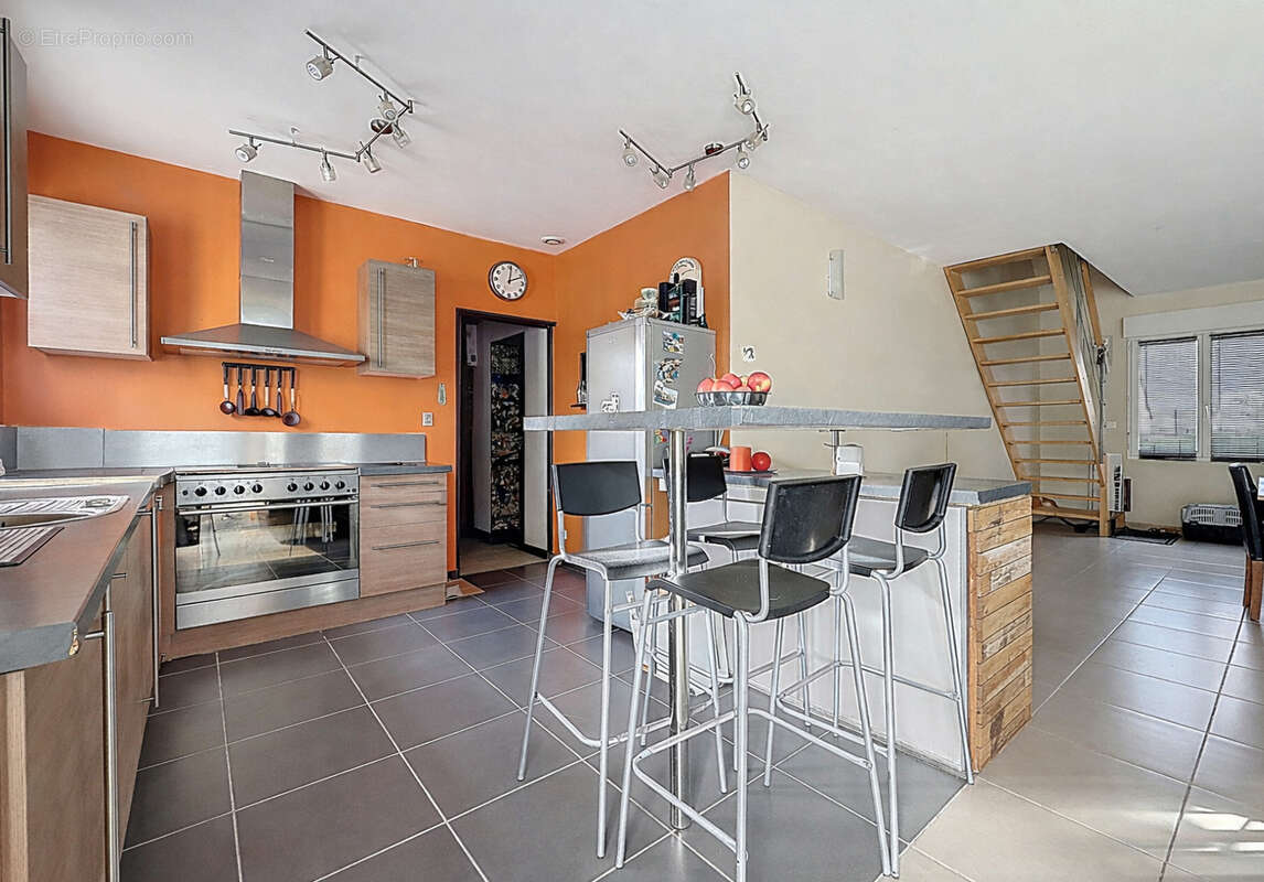 Maison à CHAMP-SUR-LAYON