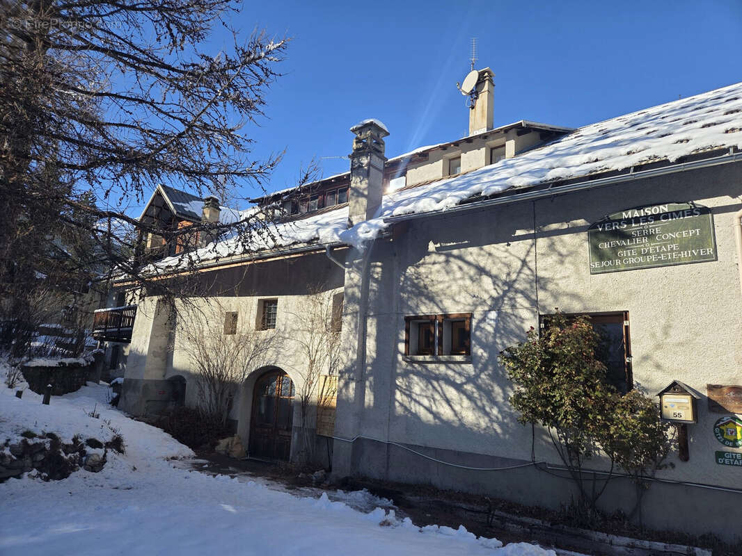 Commerce à LE MONETIER-LES-BAINS