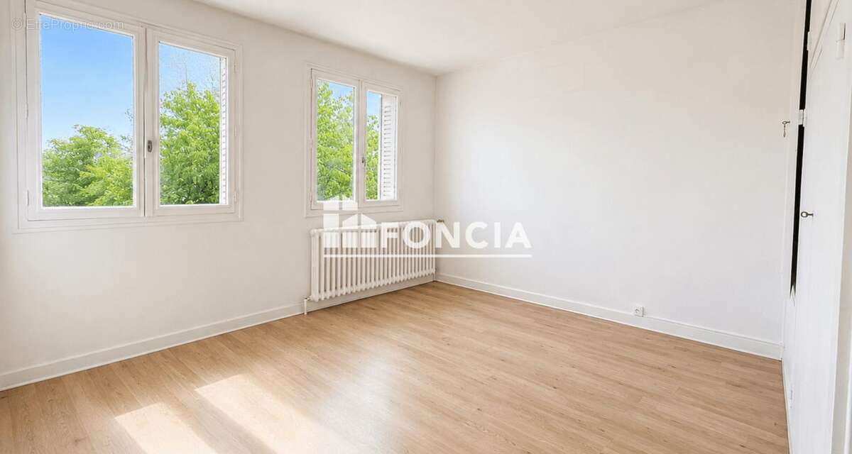 Maison à MIONS