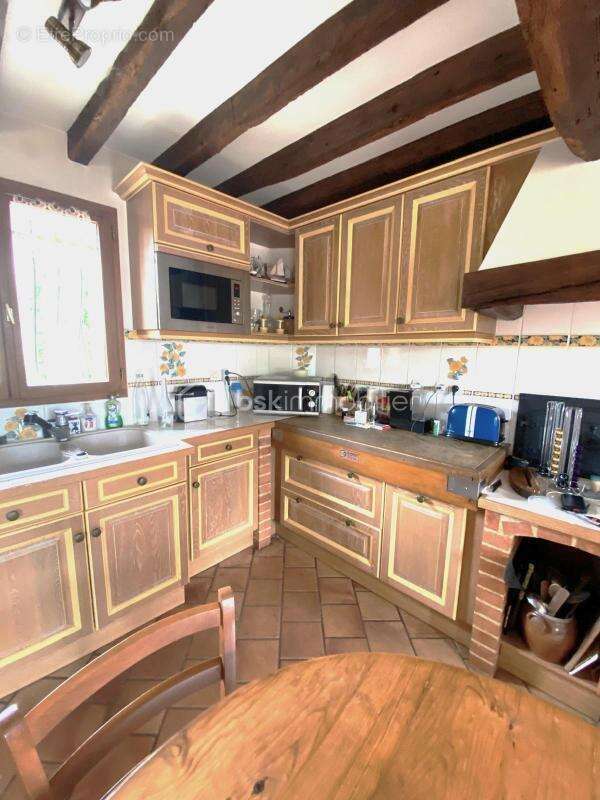 Longère de caractère – 160 m² – DPE D – À 15 min de Houdan - photo 8