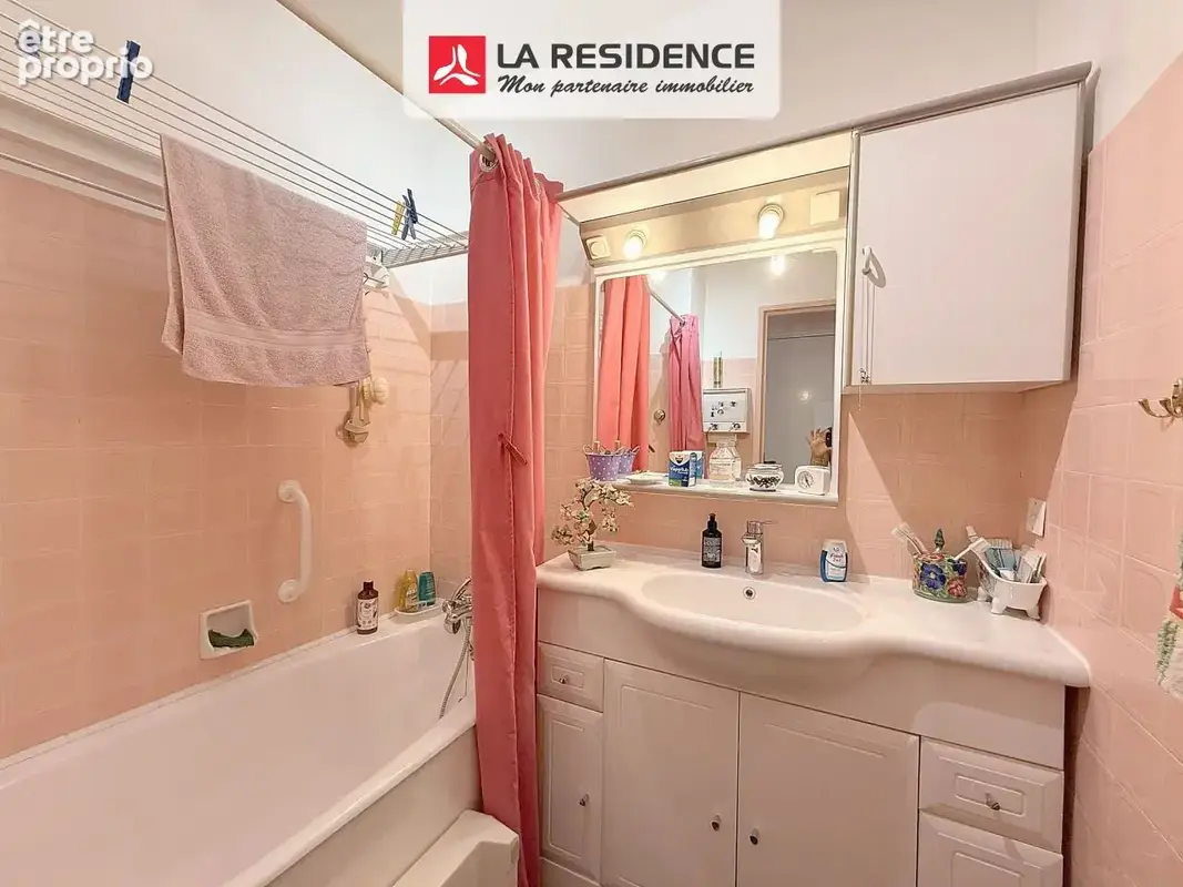 Appartement 3 pièces 63 m² à vendre à Velizy-Villacoublay (78140) - photo 6
