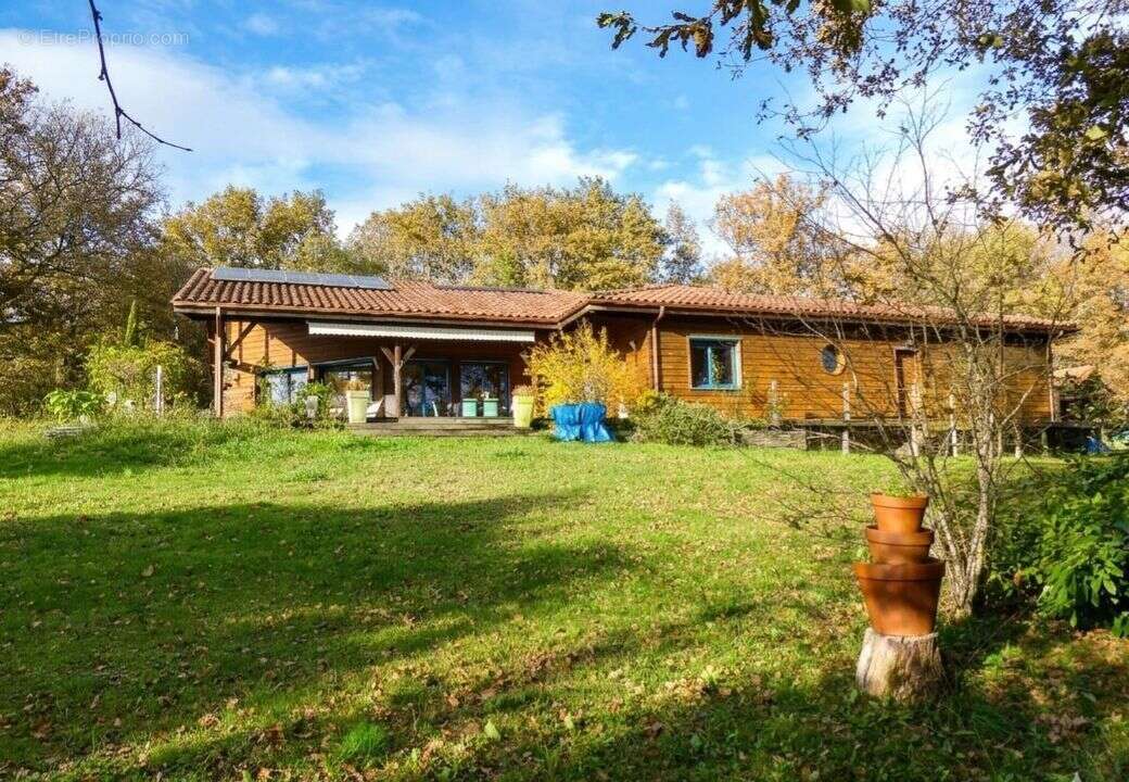 Maison type t5 de 177 m2 terrain 4940 m2 proche de barbotan - photo 13