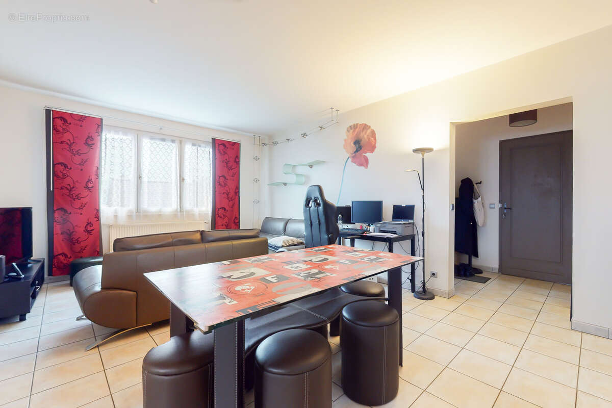 Appartement à MONTFERMEIL