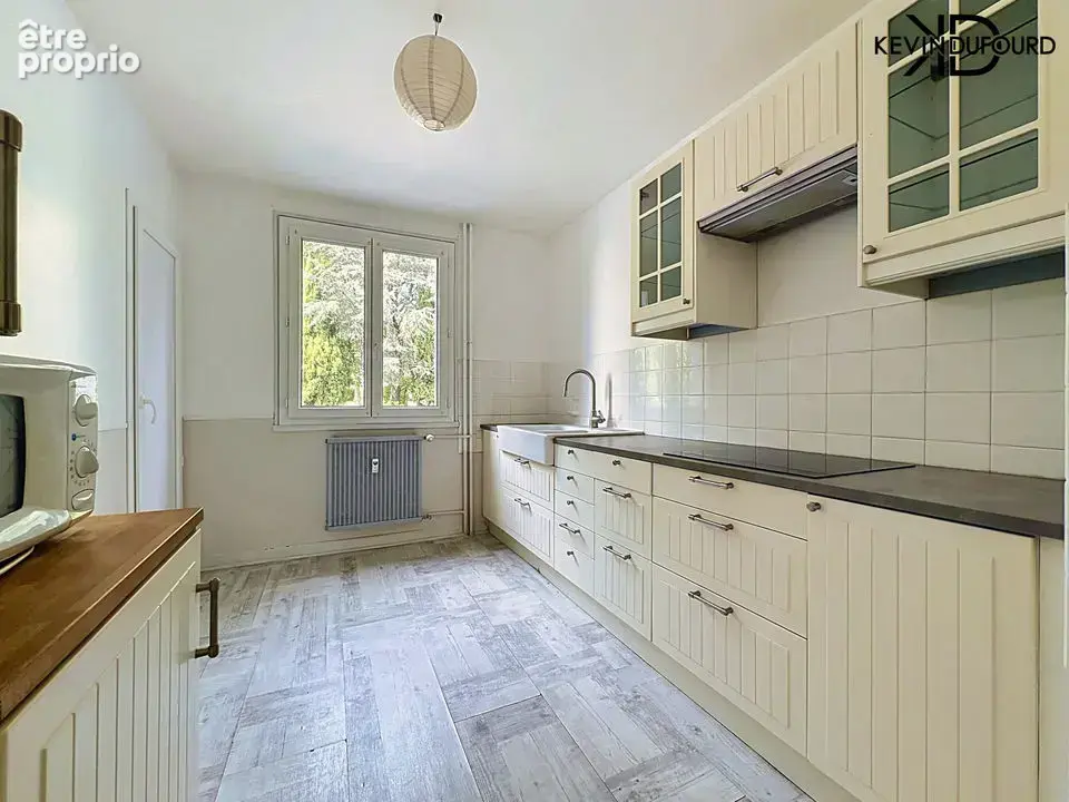 Appartement 4 pièces 73 m² à vendre à Aubenas (07200) - photo 2