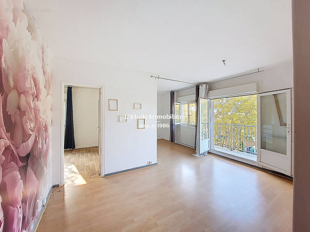 Appartement à RILLIEUX-LA-PAPE