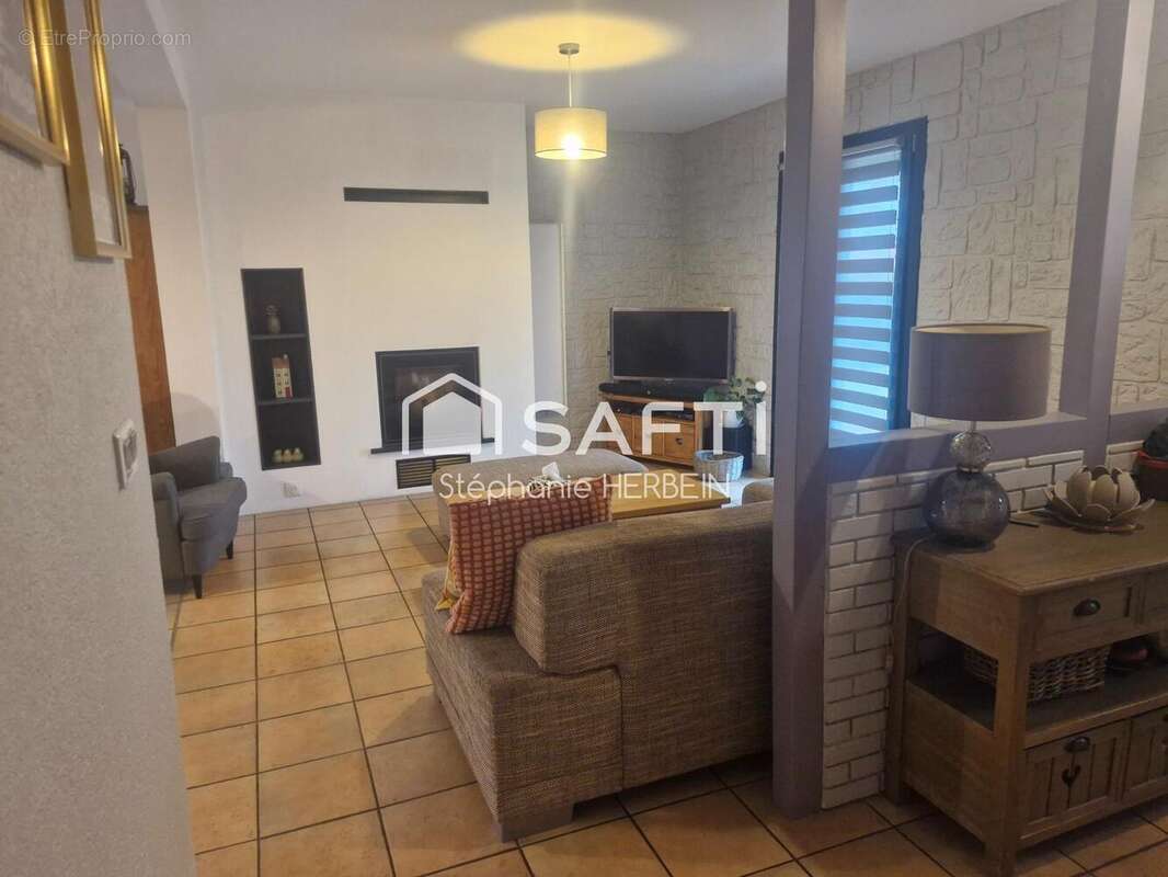 Photo 3 - Maison à RECHESY