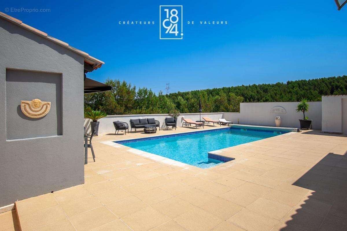 Maison à ENSUES-LA-REDONNE