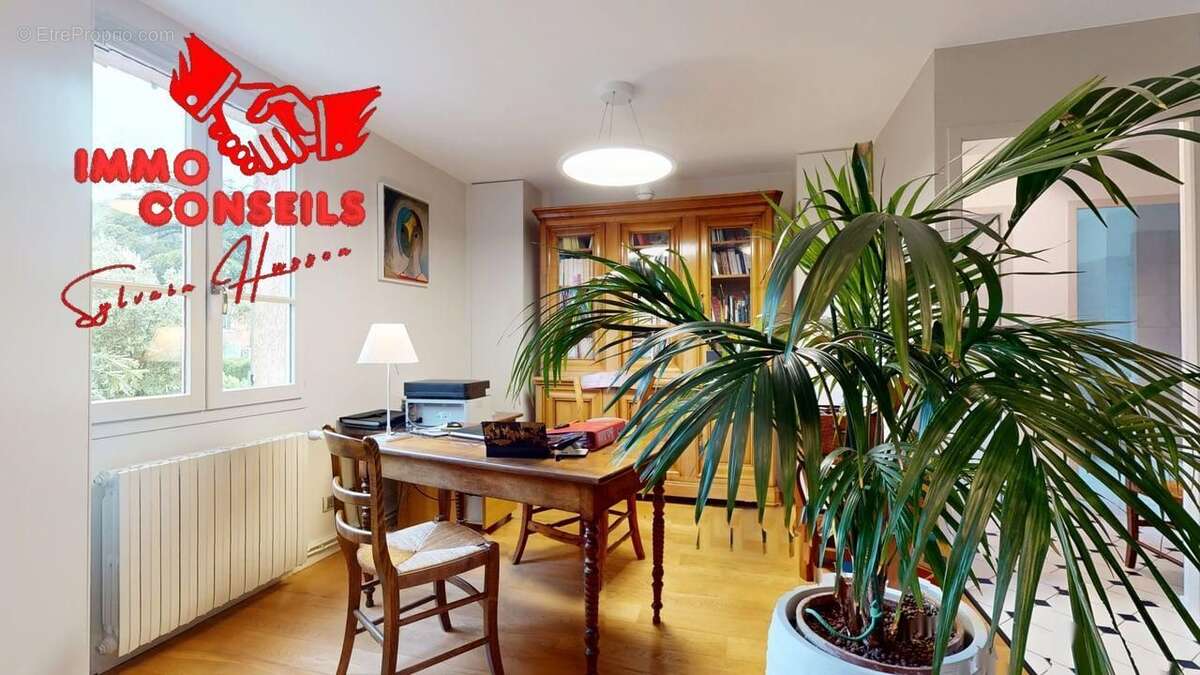 Maison à COUZON-AU-MONT-D'OR