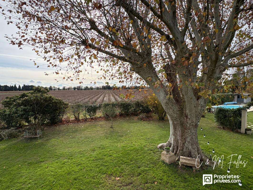 Maison à CAMARET-SUR-AIGUES