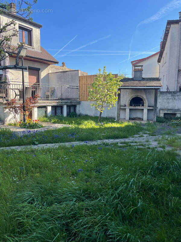 Maison à AULNAY-SOUS-BOIS