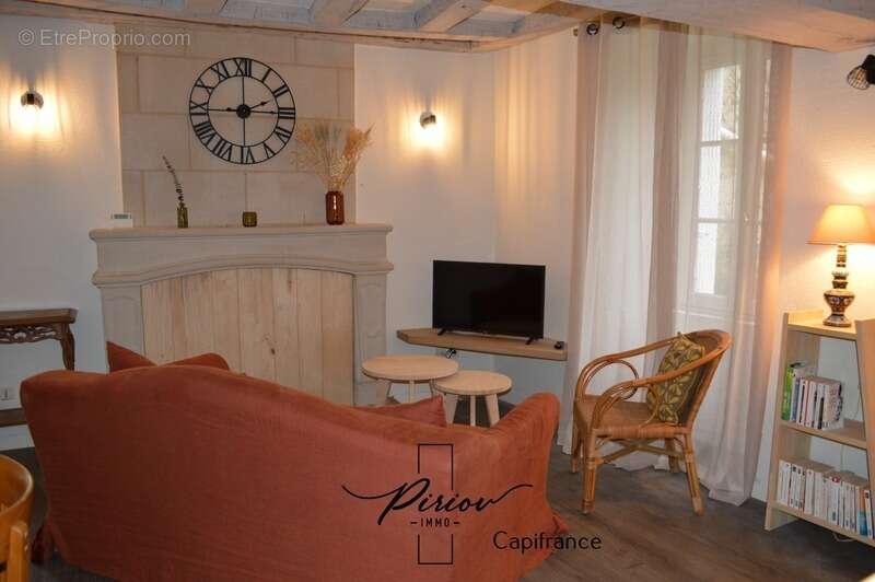 Immeuble de rapport, T2, T3, T3, proximité château, centre ville - photo 16