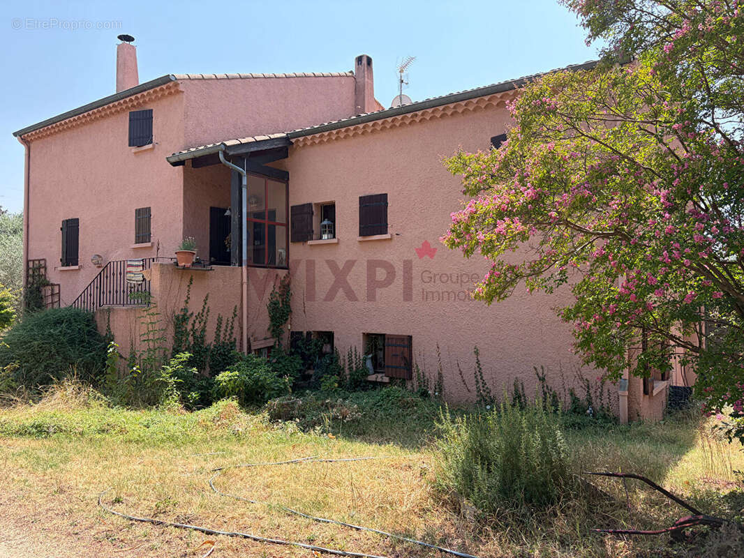 A vendre maison  avec terrain de 5000m²  (26120) - photo 5