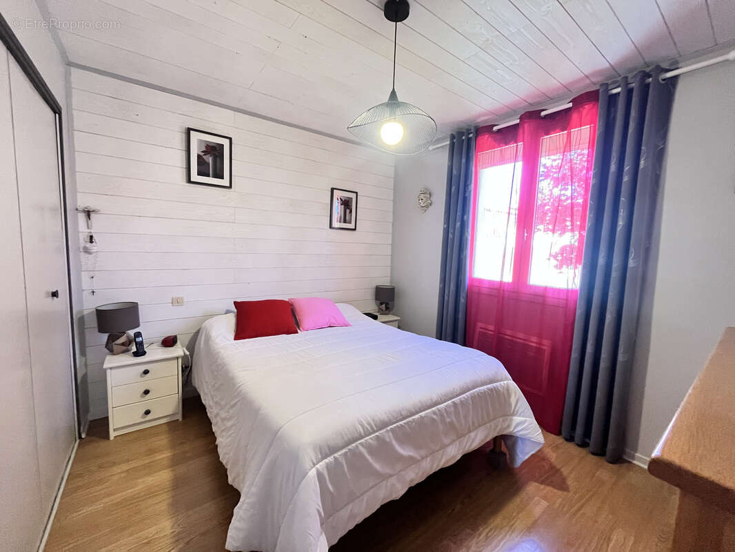 Maison à MAUVEZIN