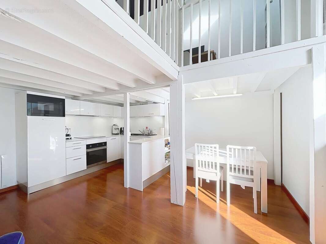 Photo 3 - Appartement à BORDEAUX