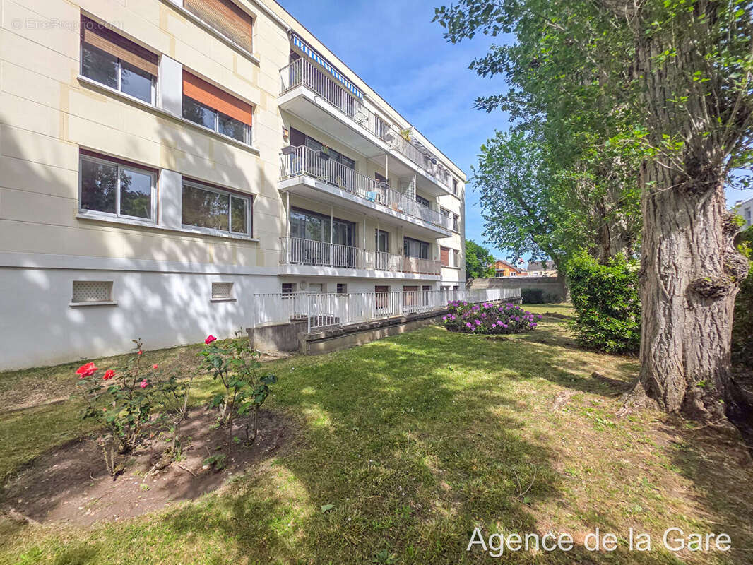 Maisons-Laffitte Appartement 4 pièces lumineux avec balcon à 6 min de la gare - photo 9