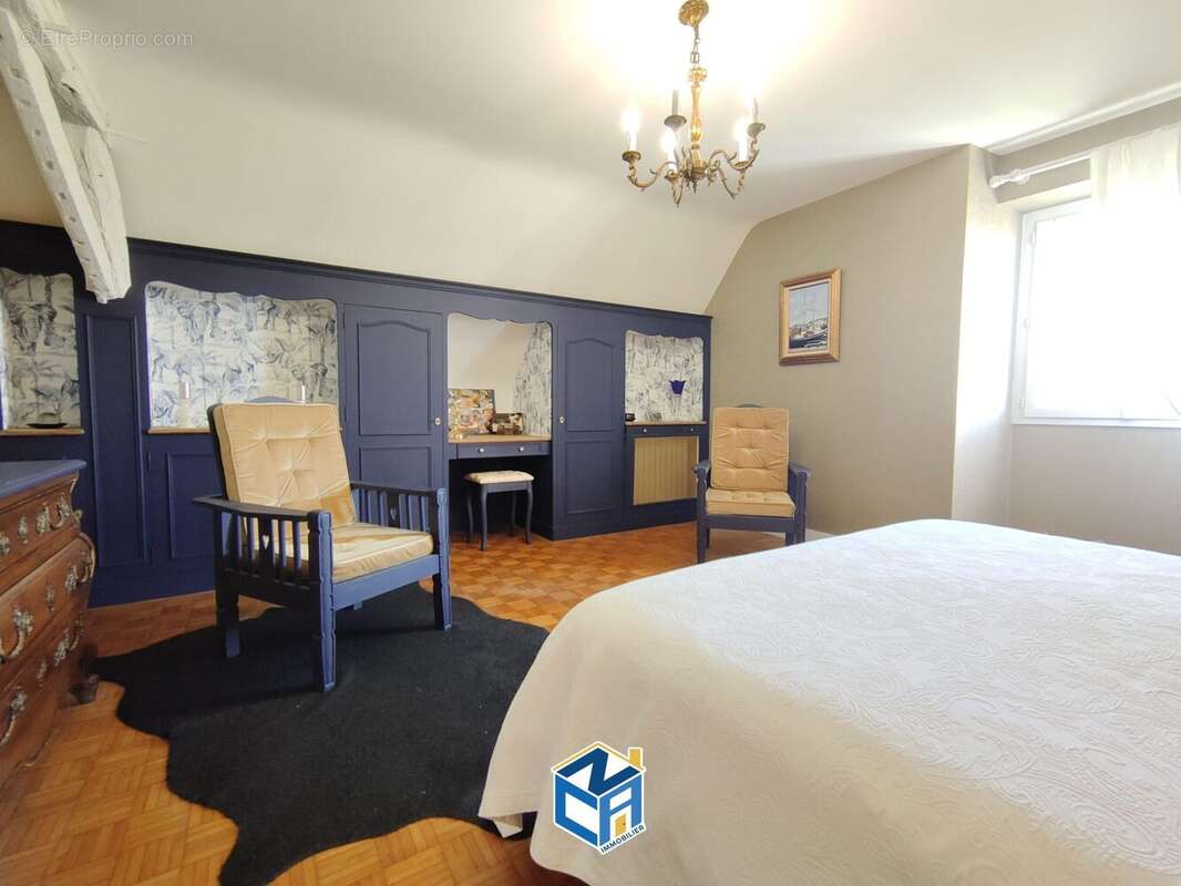 Maison à LES HERMITES