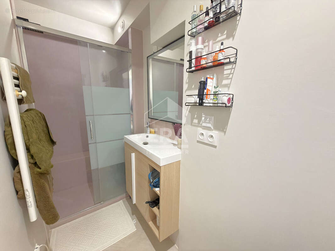 Appartement à GUIGNES