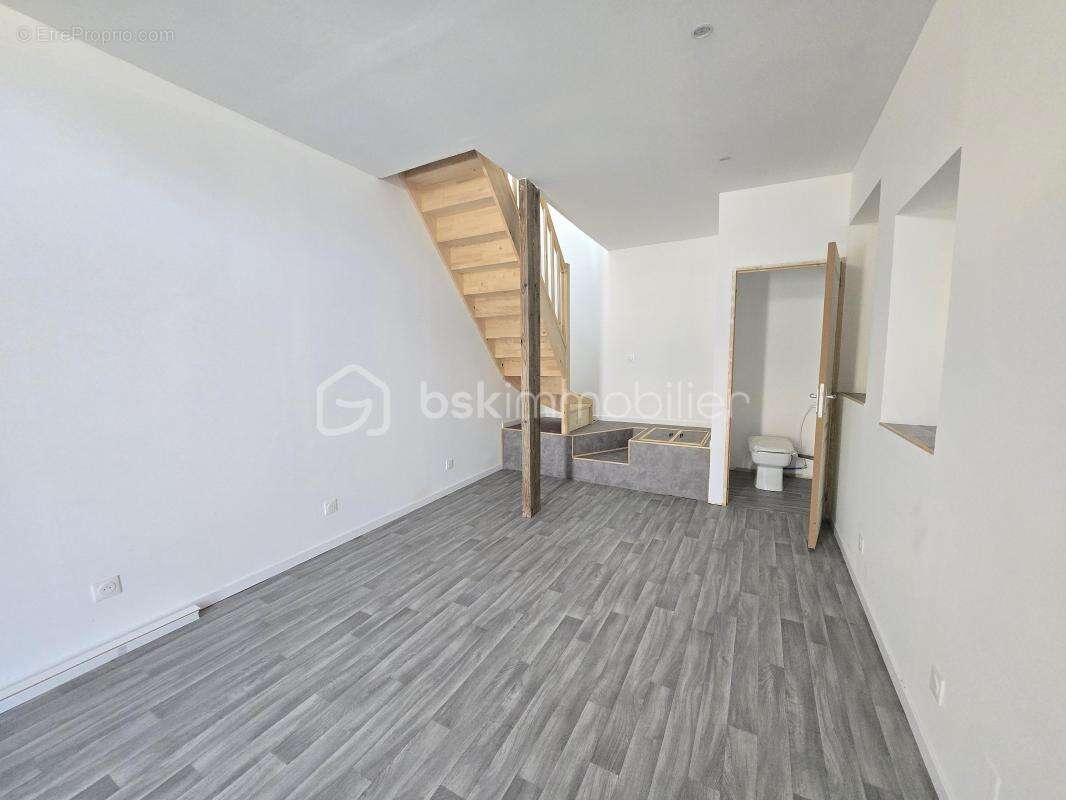 Appartement à FOURCHAMBAULT