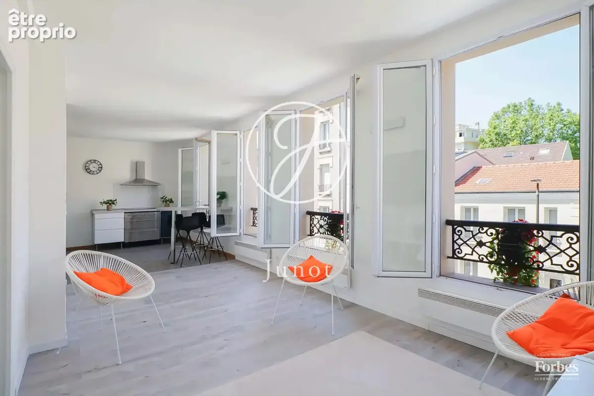 Boulogne-Billancourt - CENTRE / HÔTEL DE VILLE - Maison  de ville - photo 12